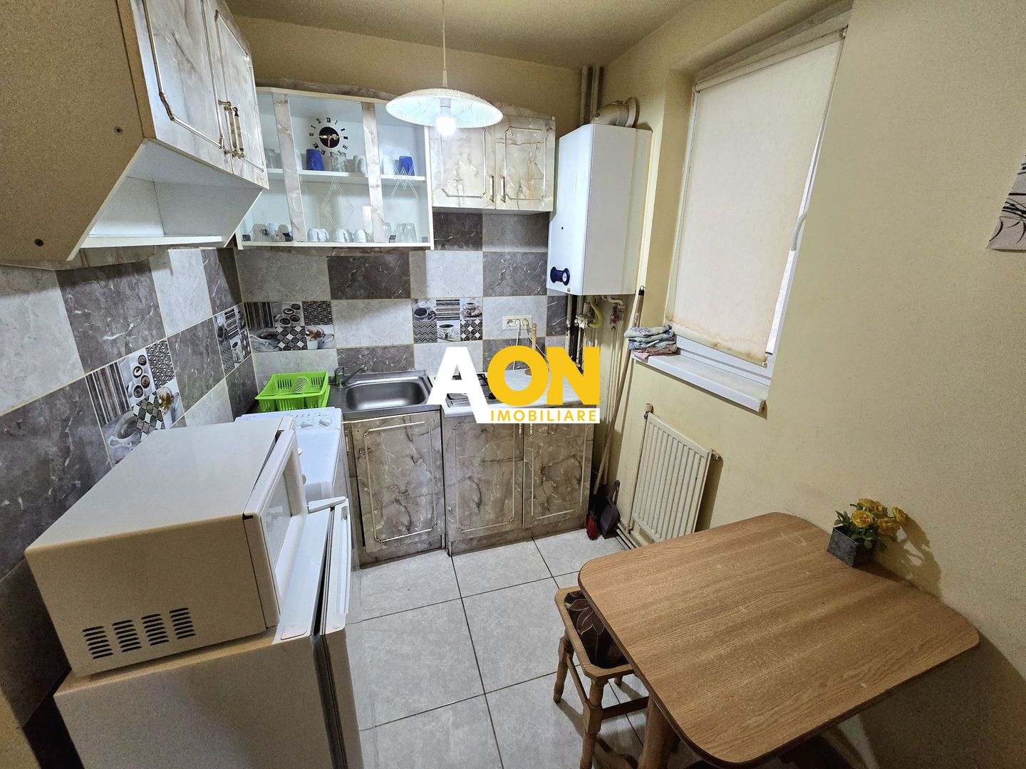 Apartament cu 2 Camere, Etaj 1, Zona Bulevardului Transilvaniei - Poză 6