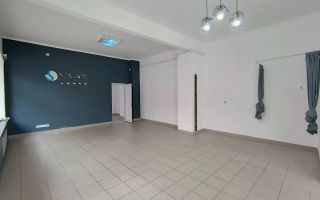 Spațiu Comercial | Centrul Vechi | Vitrină stradală | Trafic pietonal intens - Poză 4