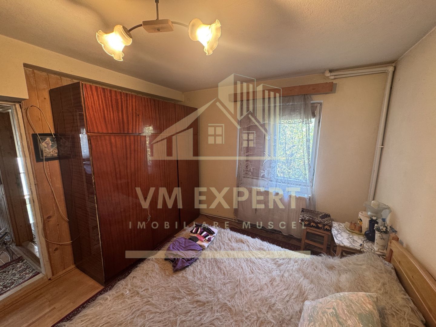 CASA 11 CAMERE TEREN 893 MP LEREȘTI ARGEȘ - Poză 13