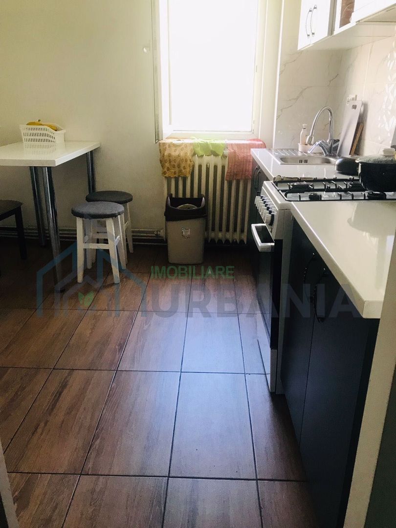 Apartament 3 camere, semidecomandat, Podu Roș, Iași - Poză 4