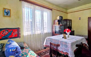 Casă de vânzare, 110 mp, 5 camere 1200mp teren , sat Voivodeni - Poză 6