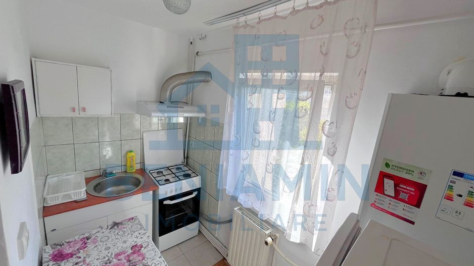 Garsoniera-Centrala Termica-1 Mai Bulevard-etaj 3-Disponibila imediat - Poză 3