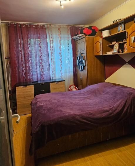 Apartament 3 camere, Bld. Obregia. Etaj 1. Loc parcare. - Poză 10