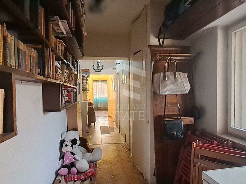 4 camere | 137 mp | Matei Voievod - Poză 7