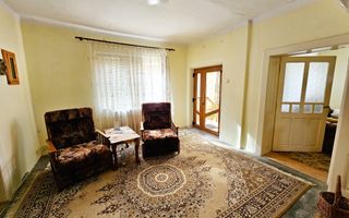 Casa cu 4 camere, 2024 mp teren, la asfalt, cu utilitati, Vintu de Jos - Poză 9