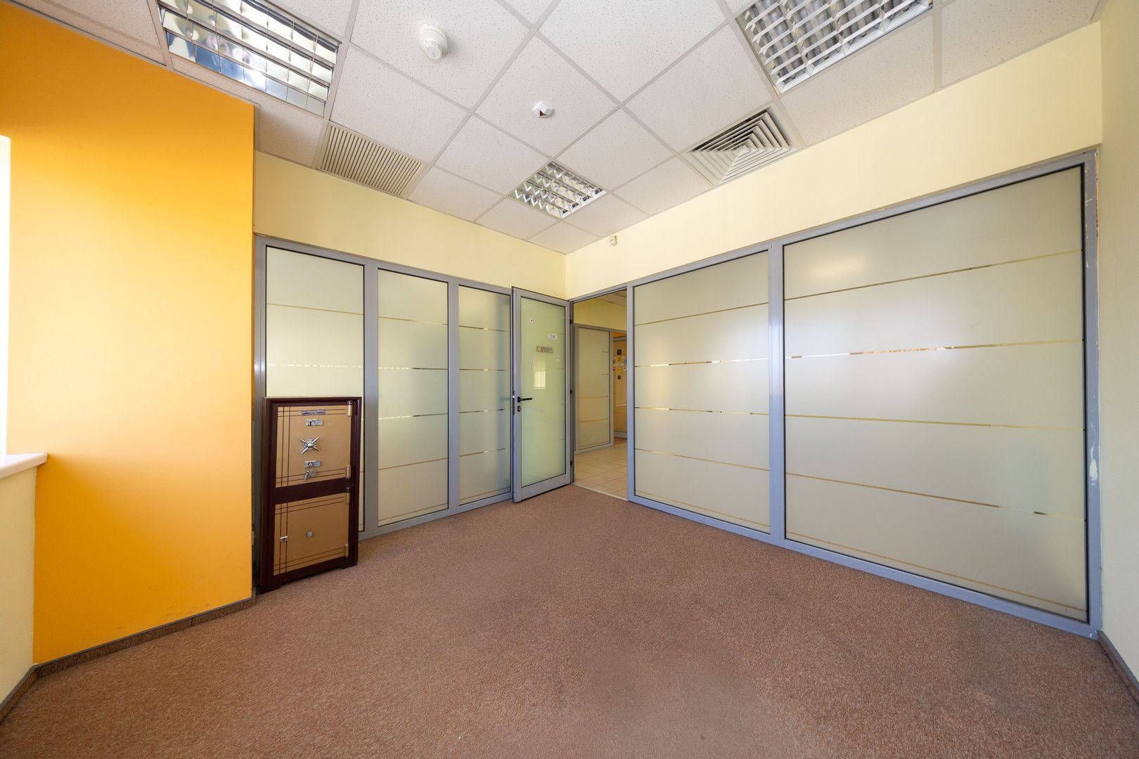 Clădire comercială de închiriat | Centrul Civic, Brașov | 612 mp utili - Poză 9