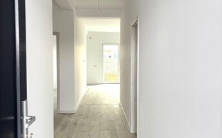 Duplex  modern pe parter cu 4 camere, Sacalaz - Poză 2