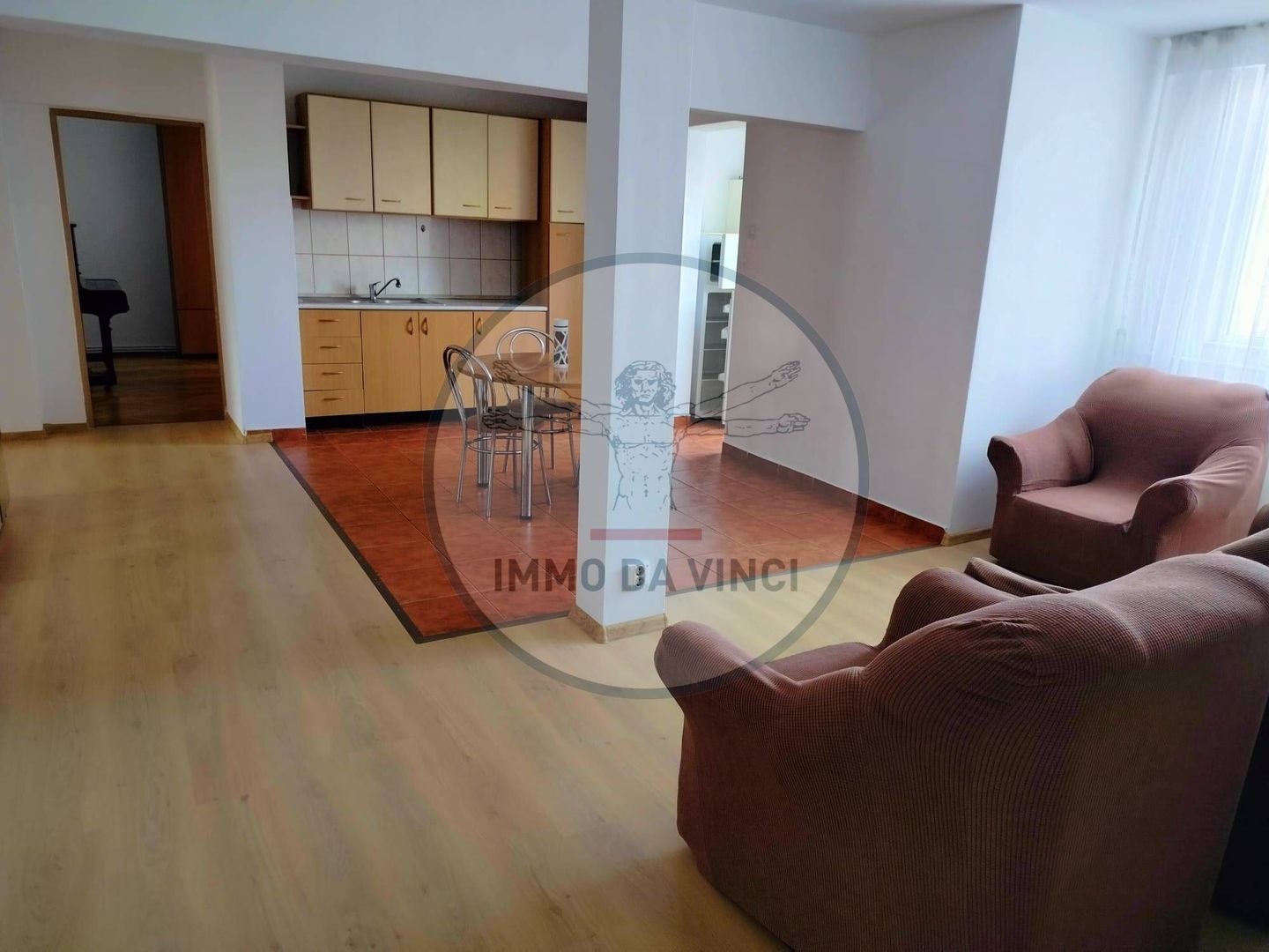De inchiriat - apartament Marasti 4 camere. - Poză 2