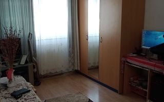 Garsonieră în zonă centrală, ideală pentru locuit sau investiție. - Poză 1