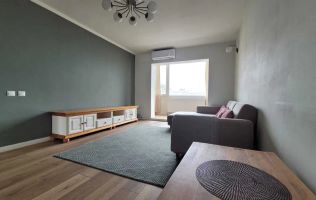 Apartament cu 3 camere decomandat, str. Tulcea Intre Lacuri