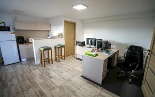 FILM!Domeniu de 222.000 mp + Ferma + Anexe specifice + Constructie rezidentiala+ - Poză 17