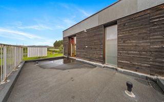 Casa eficienta energetic, cu garaj si 3 locuri de parcare | Faget - Poză 12