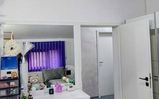 Apartament cu 3 camere in Dumbravita complet mobilat si utilat - Poză 12