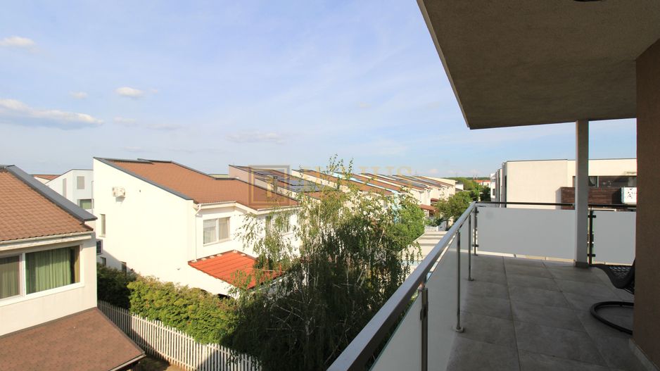 3 camere in Dumbravita; et II, str Rozelor, cartier deosebit. - Poză 14