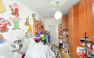 Apartament renovabil cu 4 camere decomandate, cu garaj,  zona Traian - Poză 5