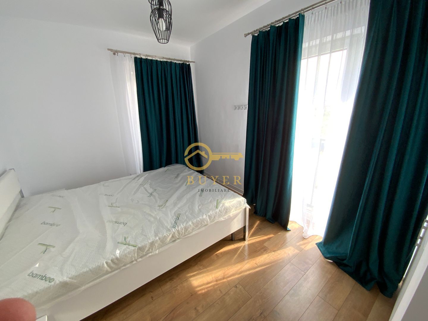 Ap nou cu 2 camere- Etaj 2, lift, boxa si loc de parcare - Poză 8