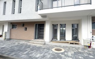 Casa tip triplex in zona Terra. - Poză 1