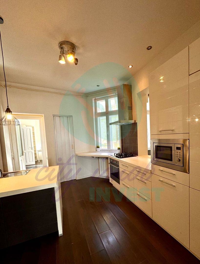 4 camere Vilă interbelică-Parc Carol-Centrala proprie - Poză 11