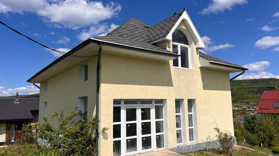 Casa semifinisata, 5 camere , zona Iris/Fanete in Exclusivitate - Poză 1