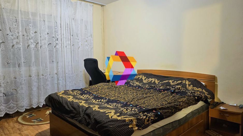 Apartament cu trei camere, zona Racadau 76 mp - Poză 10