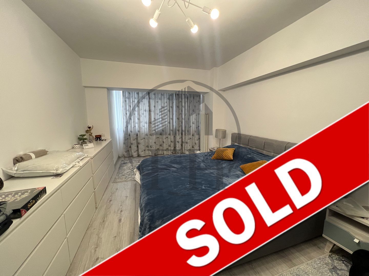 RENTED / INCHIRIAT Apartament cu 3 camere de închiriat în zona Ultracentral - Poză 1
