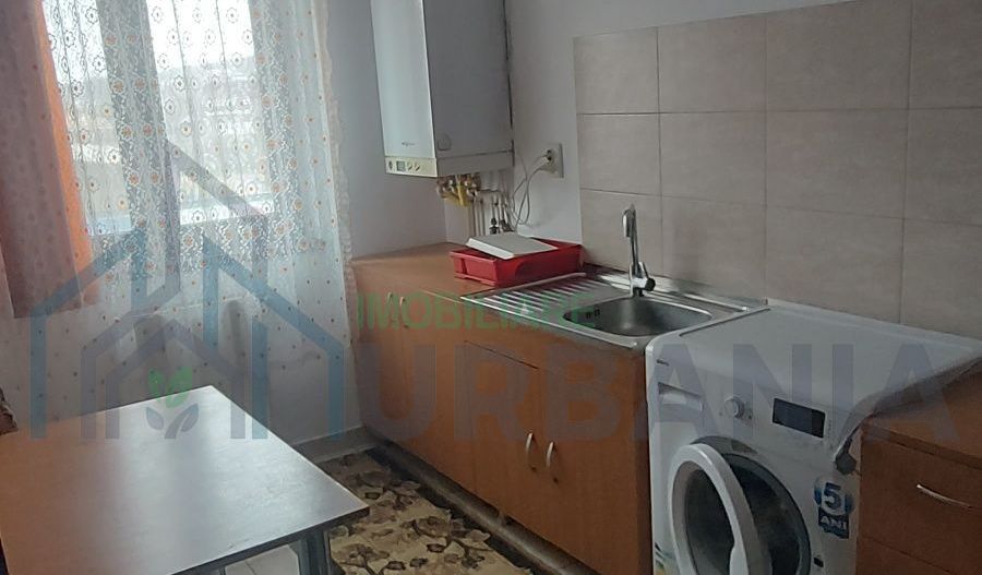 Închiriez apartament cu o camera Podul de Fier - Poză 7