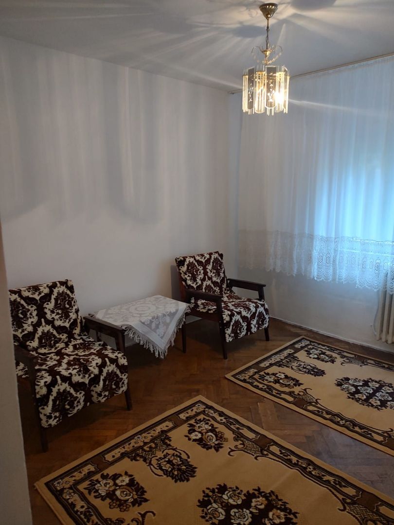 ageuropa.ro vinde Ap. 2 cam. 55mp Etaj 2 în Carpați 1. - Poză 4