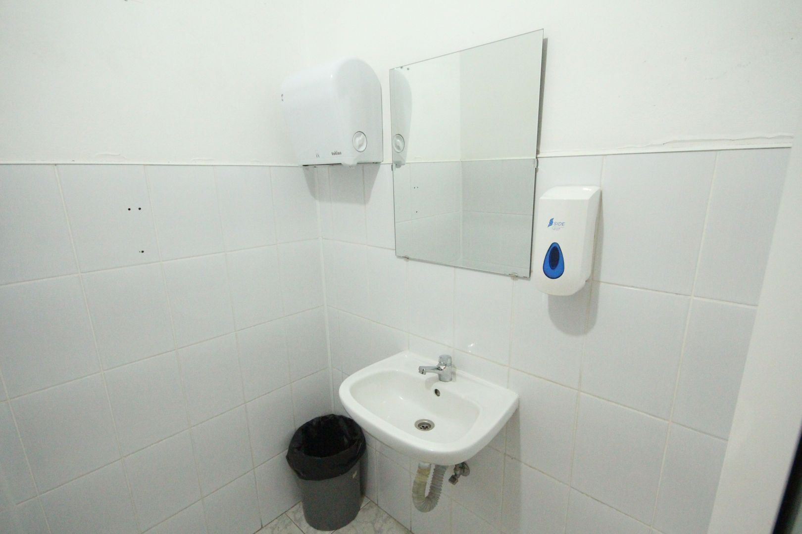 Spatii birouri/servicii - Poză 51