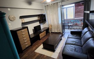 Garsoniera renovata, vedere Parcul Cismigiu, etaj 6 - Poză 1