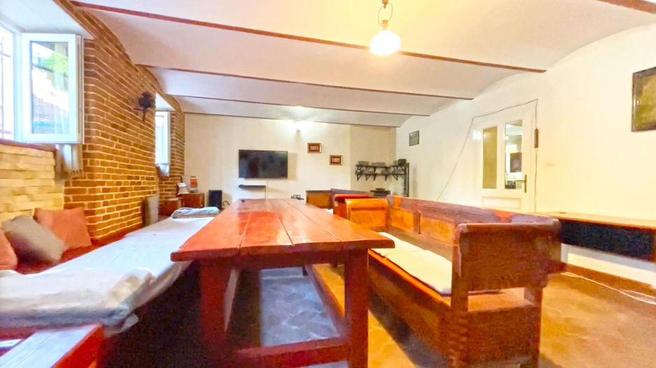 Casă boierească în zonă centrală - Poză 6