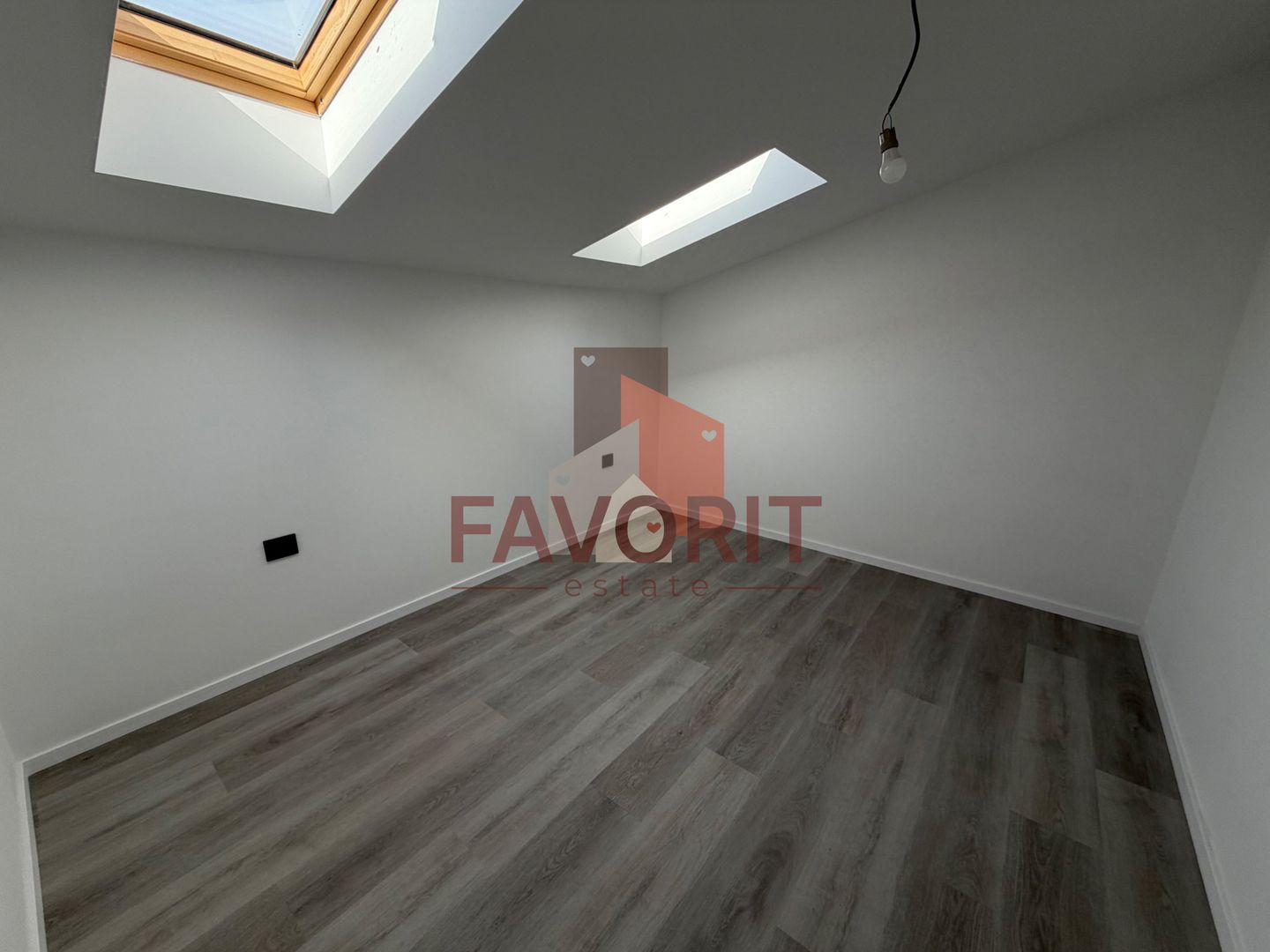 Comision 0%. Etaj 2. Apartament pe 2 nivele. 2 locuri de parcare - Poză 16