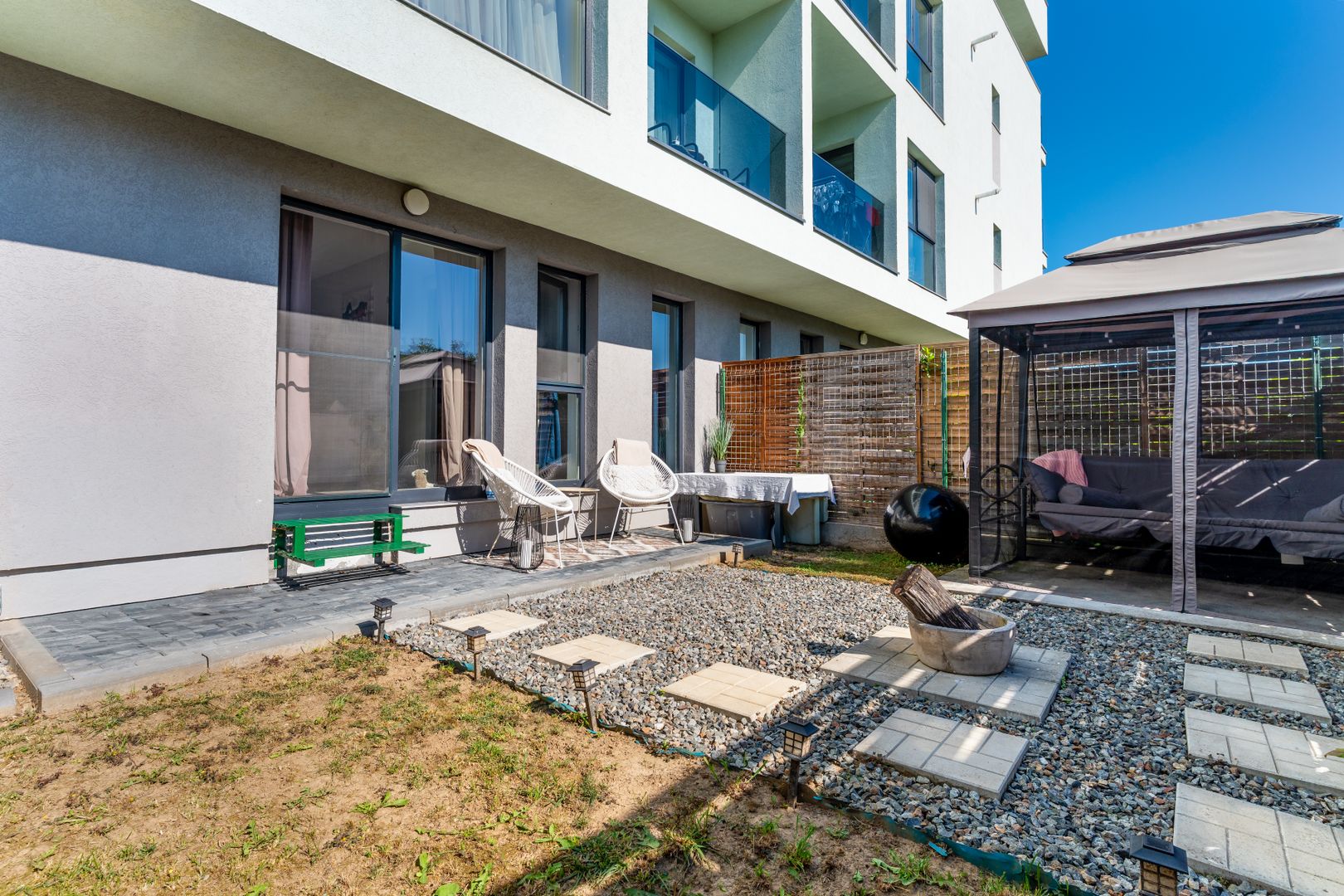 Vând apartament, 2 camere, cu gradina, de 44 mp utili, Floresti - Poză 14