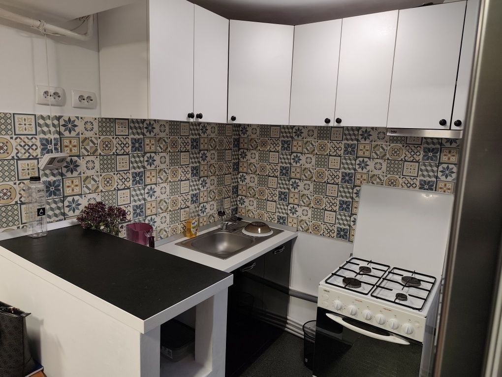 Vânzare apartament 2 camere – mansardă, zona Micro 19 - Poză 1