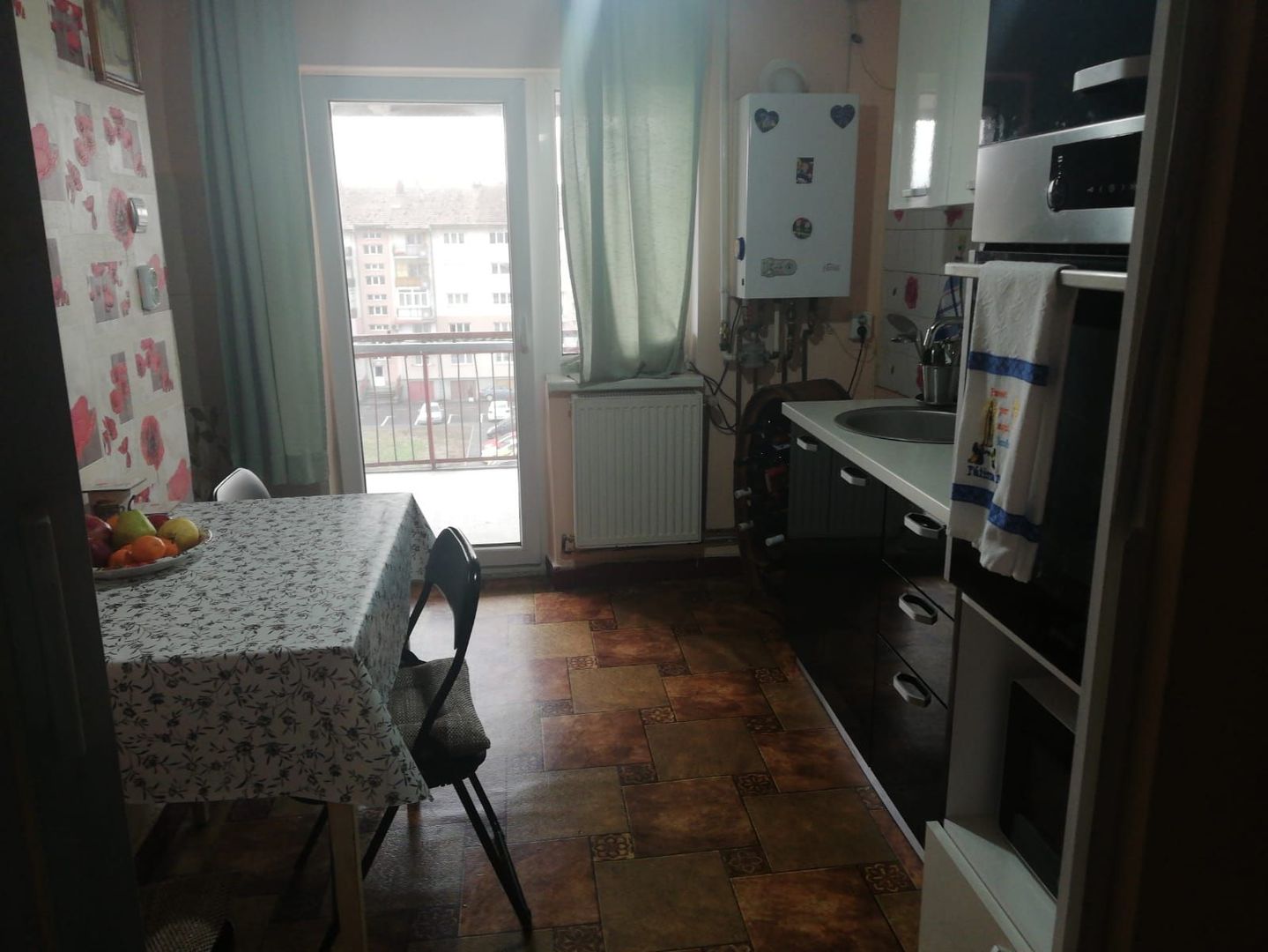 ageuropa.ro vinde ap 2 cam la etajul 4 în Carpați 2. - Poză 5