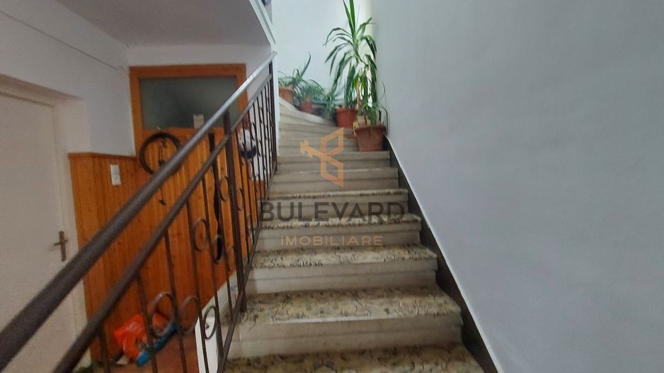 Casa in Gruia cu un view deosebit + teren de 1000mp! - Poză 8