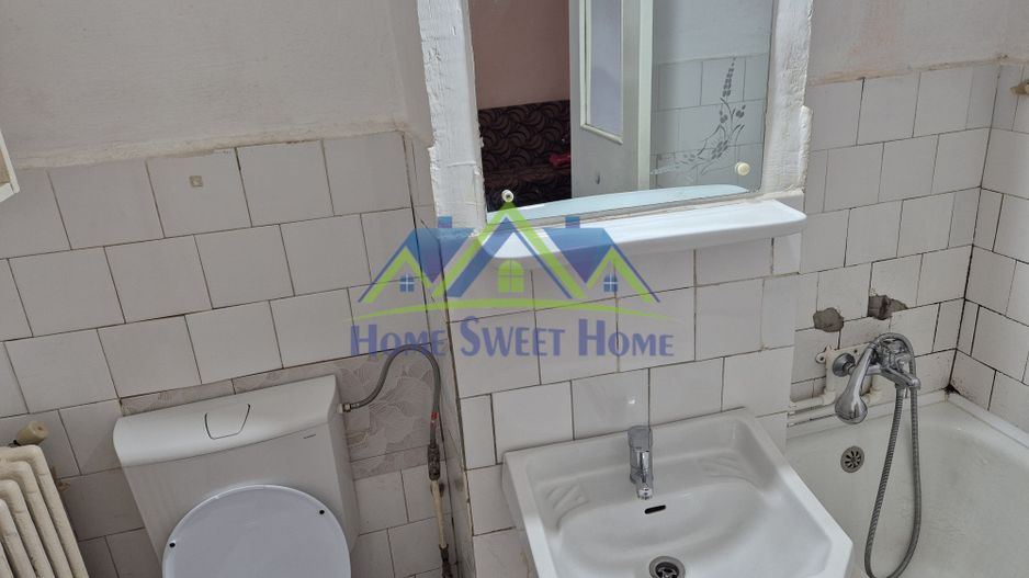 Inchiriez Gars., zona Profi(langa K3), in B1, et 3, balcon, din 3 Oct. - Poză 6