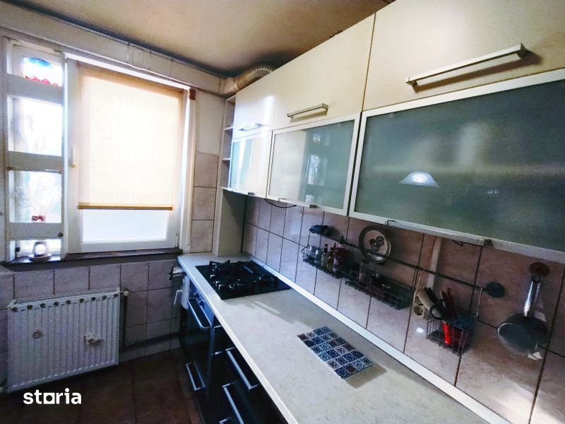 Vanzare apartament 3 camere in Titan- Aleea Giurgeni - Poză 7