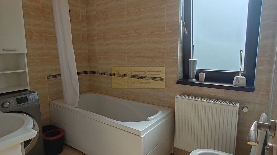 Copou - Sadoveanu - Apartament Decomandat + Parcare! - Poză 9