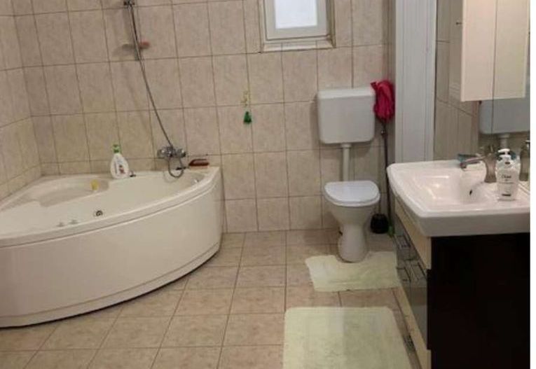 BRASADAS vinde vila cu piscina in Paulesti. - Poză 9