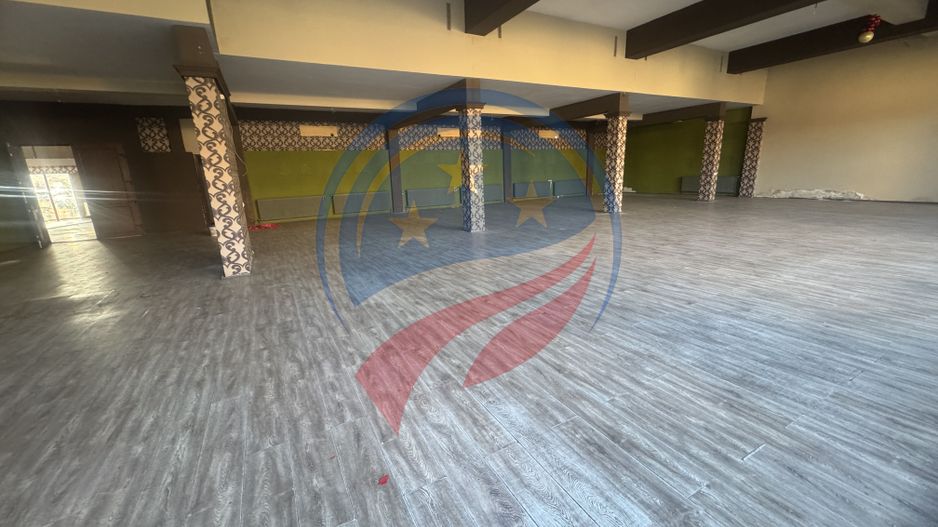 Spațiu generos, 600 mp, cu multiple utilizări - Poză 2