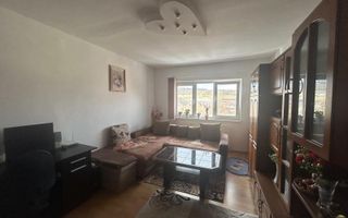 Apartament 3 Camere I Decomandat I 2 Bai I Etaj 2 I Cisnadie - Poză 2