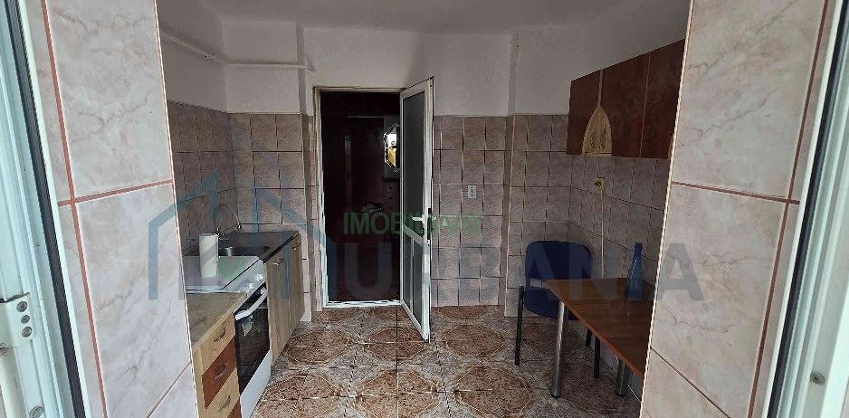 Apartament 2 camere de inchiriat, zona Canta, Iasi - mobilat, utilat, renovat - Poză 4