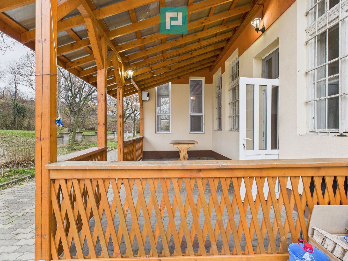 CONAC IMPRESIONANT ÎN GHIOROC - Poză 27