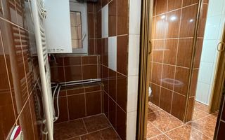 Spatiu comercial cu vad bun de inchiriat in zona centrală! - Poză 16