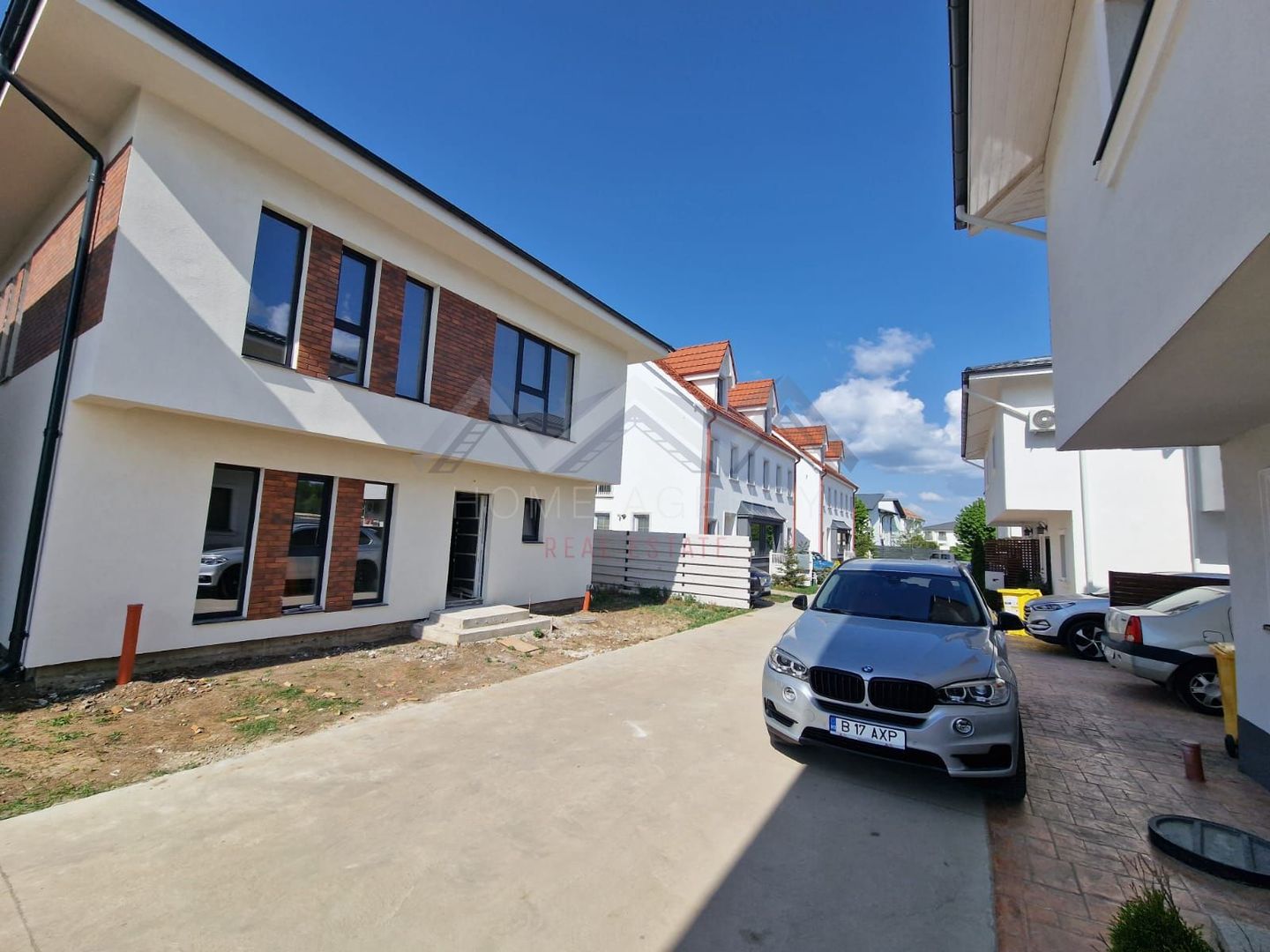 Casă spațioasă de vânzare în Otopeni – confort modern și finisaje premium - Poză 4