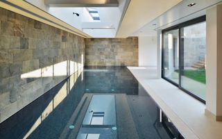 Vila exclusivista inchirere Erou Iancu Nicolae - Poză 2