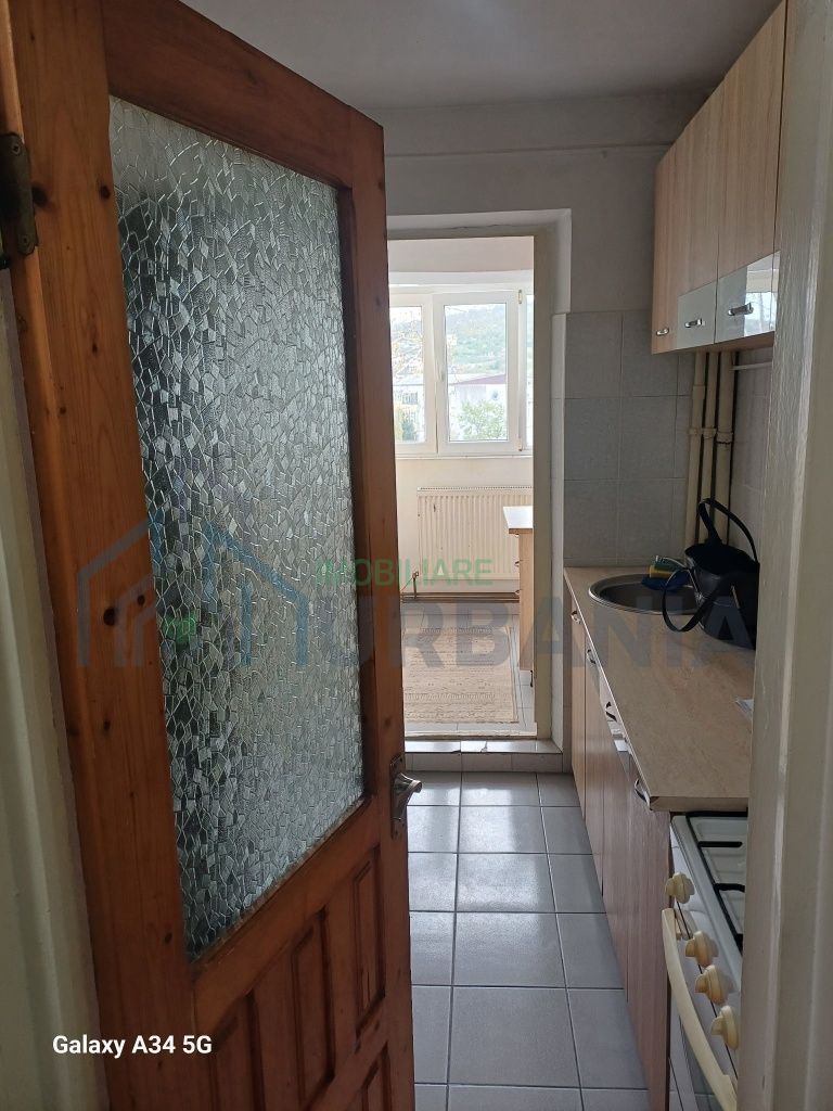 Apartament 2 camere decomandat – Alexandru cel Bun, etaj intermediar, centrală termică proprie - Poză 2