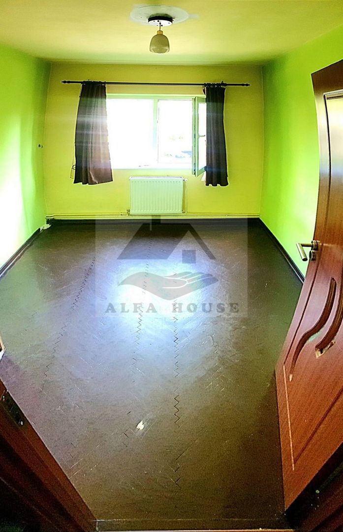 Apartament cu patru camere, zona Tractorul 90 mp - Poză 7