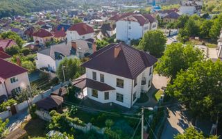 Vânzare, casă, 5 camere, str. Basarabilor, Buiucani - Poză 2