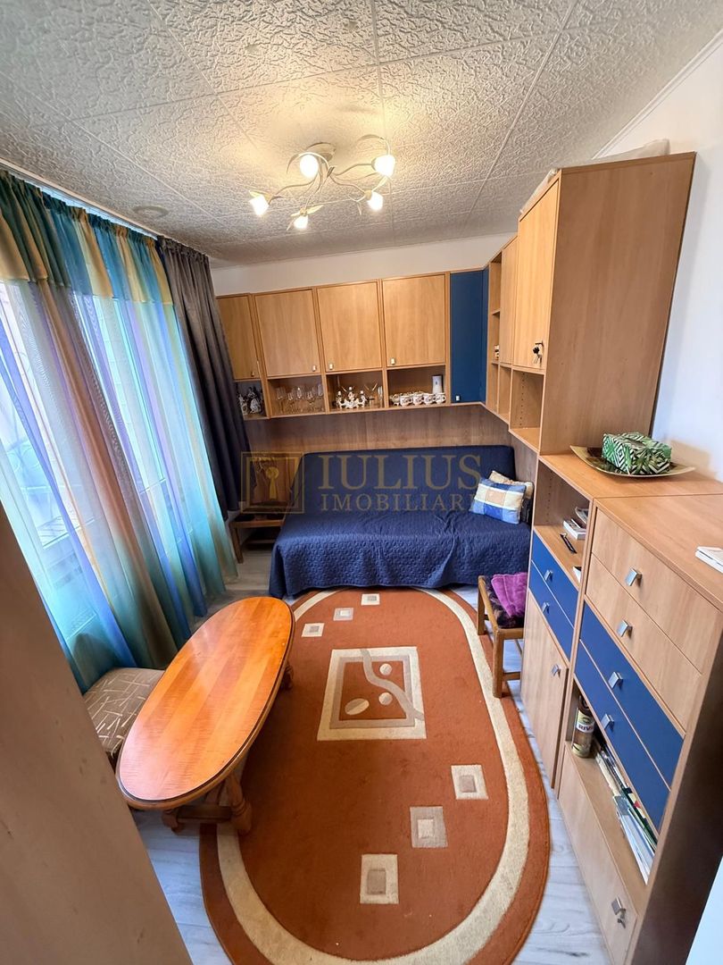 2 camere| curte comuna cu 3 apartamente| centrala proprie| zona aradului| - Poză 5